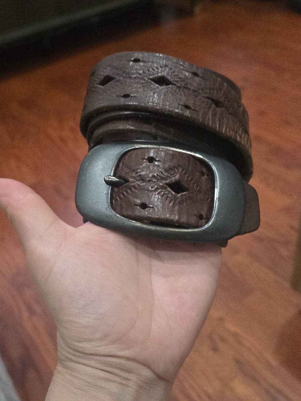 Vintage Fossil Brown Leather Belt L Large Tooled Diamond Cutout Boho Western Y2K